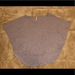 Bella D Flowy Grey Top Size Small